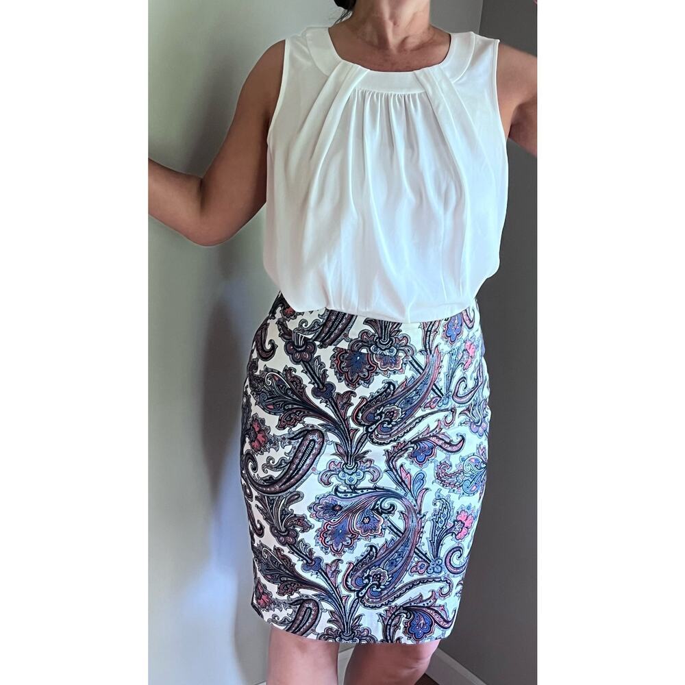 ST JOHN Sleeveless Blouse/Tank Top/Shell in Bianco White color  Size Medium